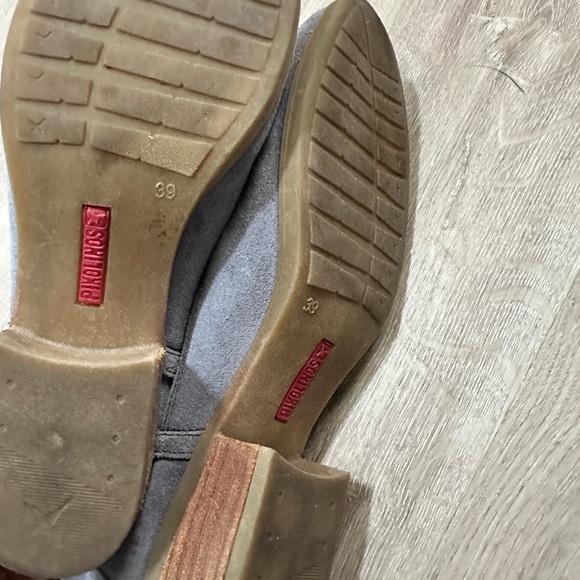 PIKOLINOS Gray Cutout Ankle Booties 39 8.5” Back zip - Picture 3 of 6